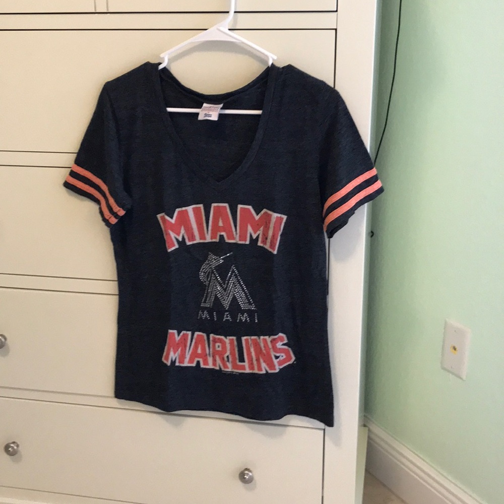 Miami Marlins v neck tee